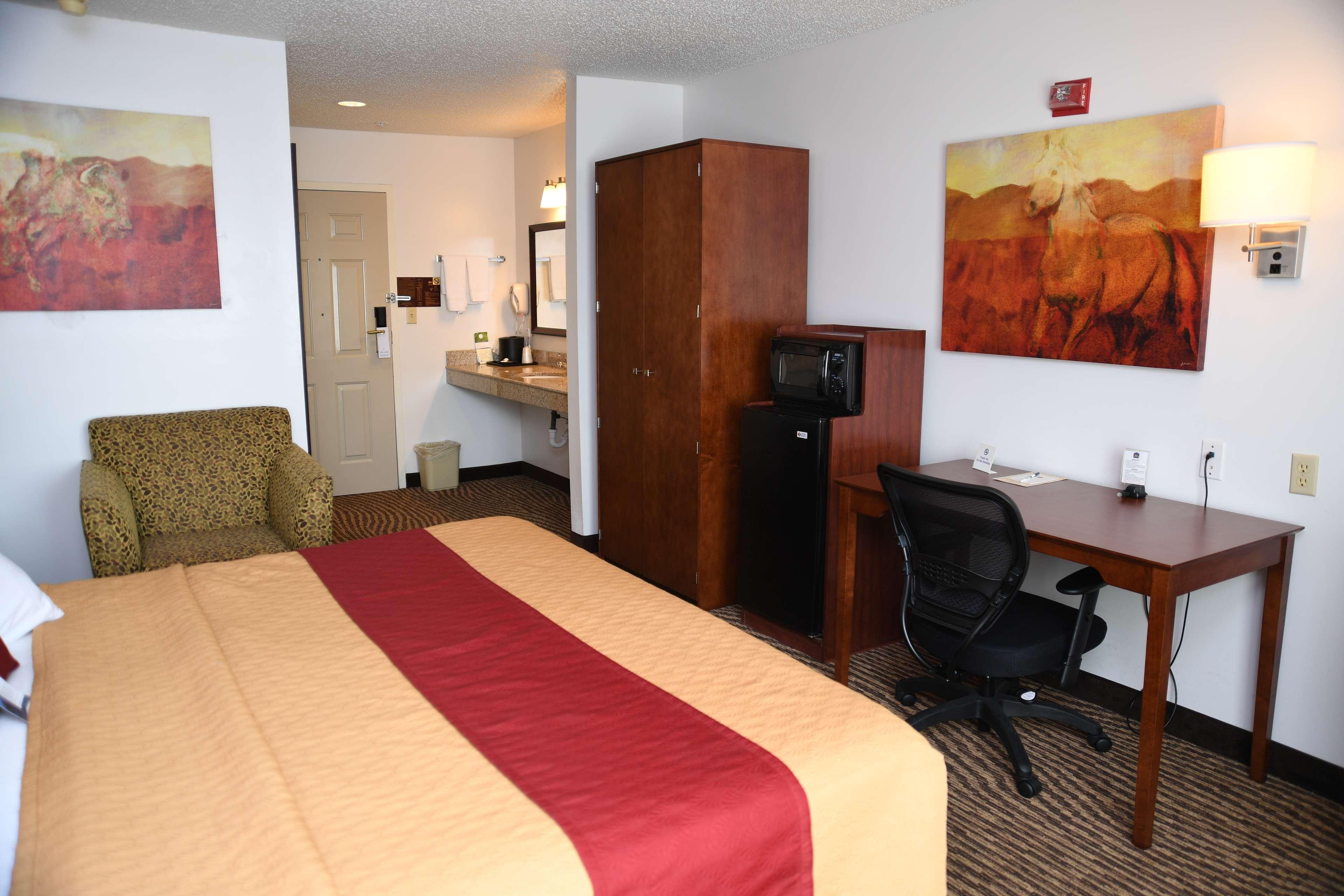 Best Western Okmulgee Exterior photo