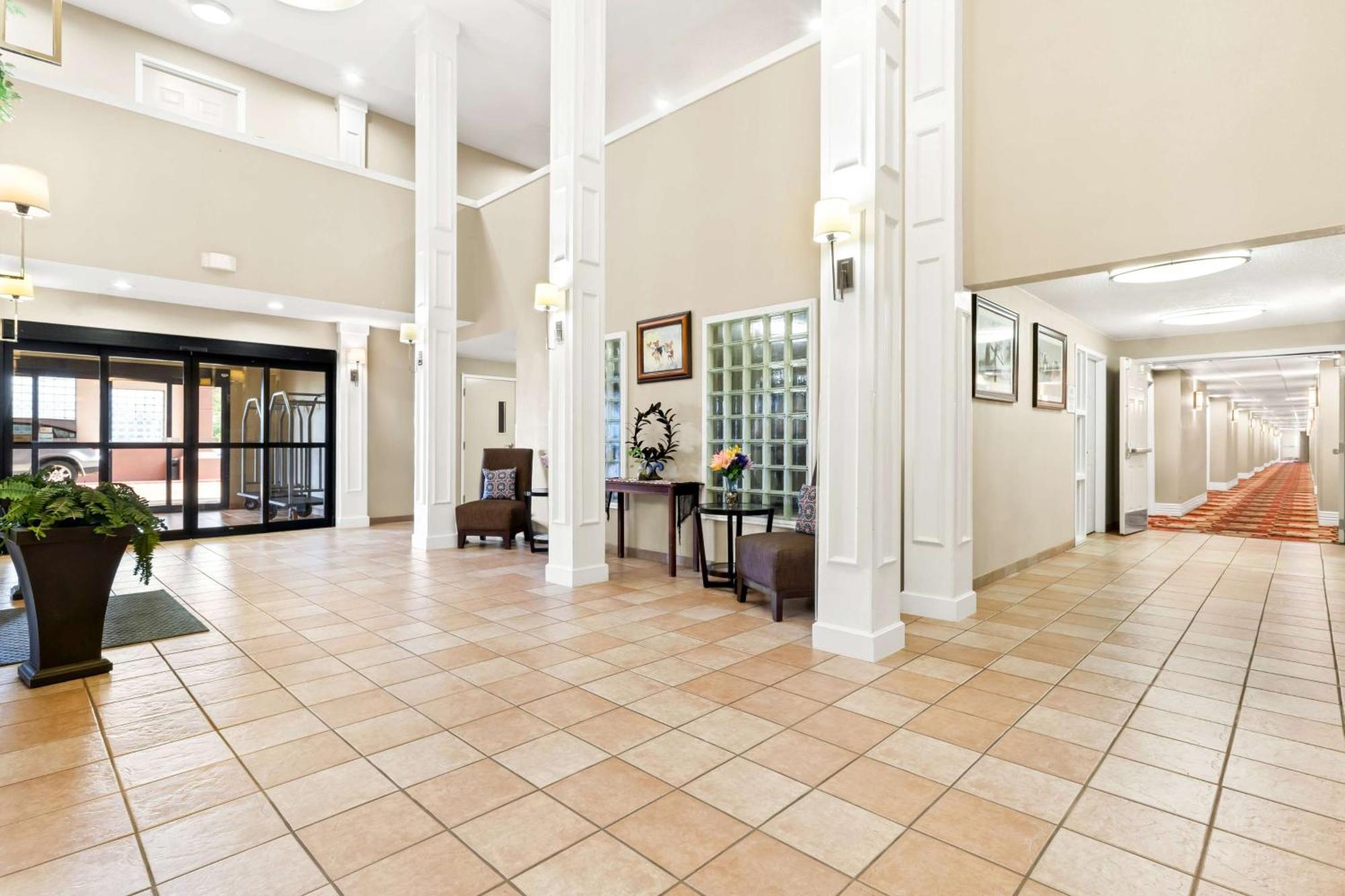 Best Western Okmulgee Exterior photo